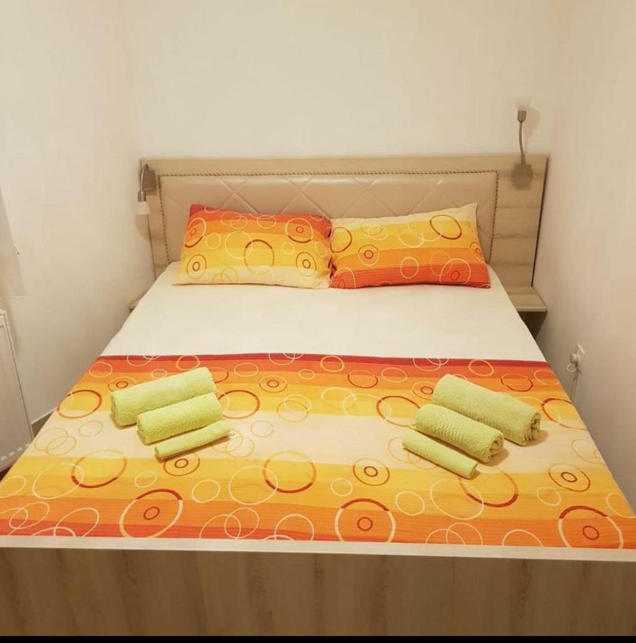 Holiday Wing Apartment 2 Jagodina Extérieur photo